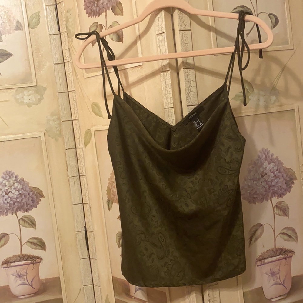 Slinky green blouse